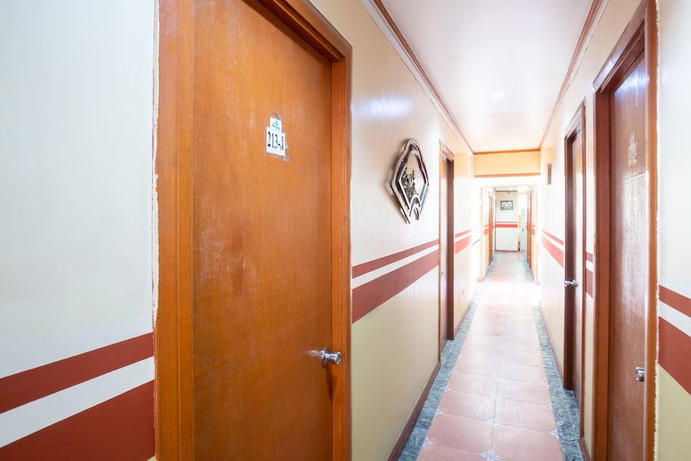 Reddoorz At Maanyag Pension House Mandaue Cebu Kültér fotó