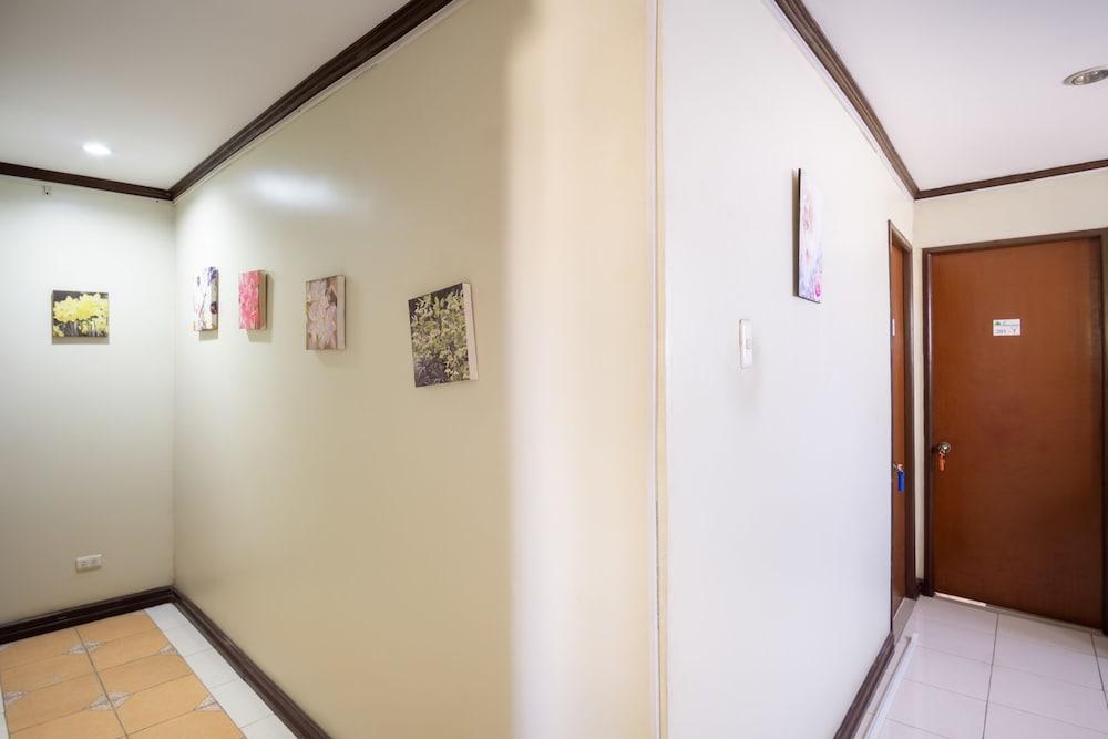 Reddoorz At Maanyag Pension House Mandaue Cebu Kültér fotó