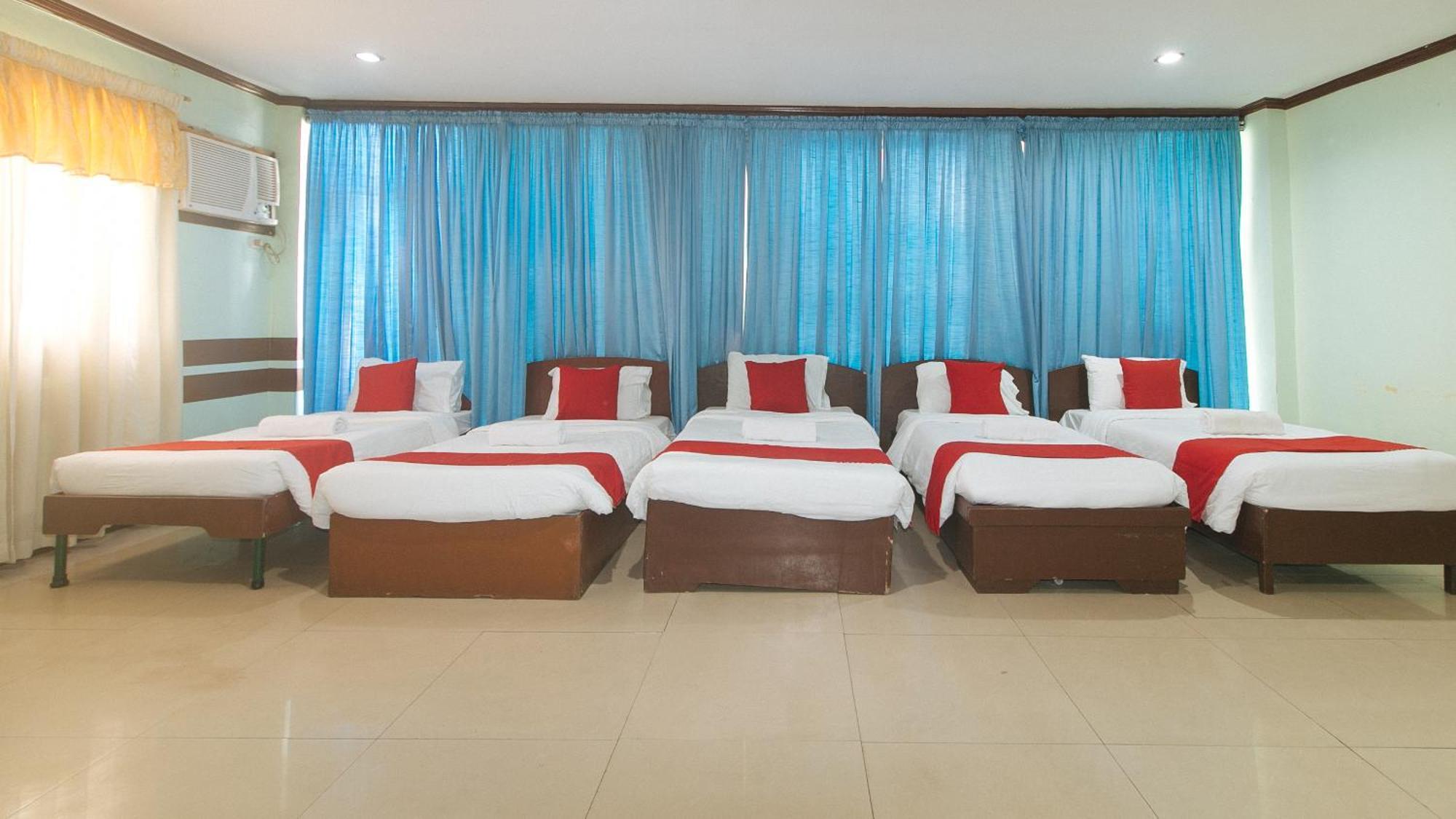Reddoorz At Maanyag Pension House Mandaue Cebu Kültér fotó