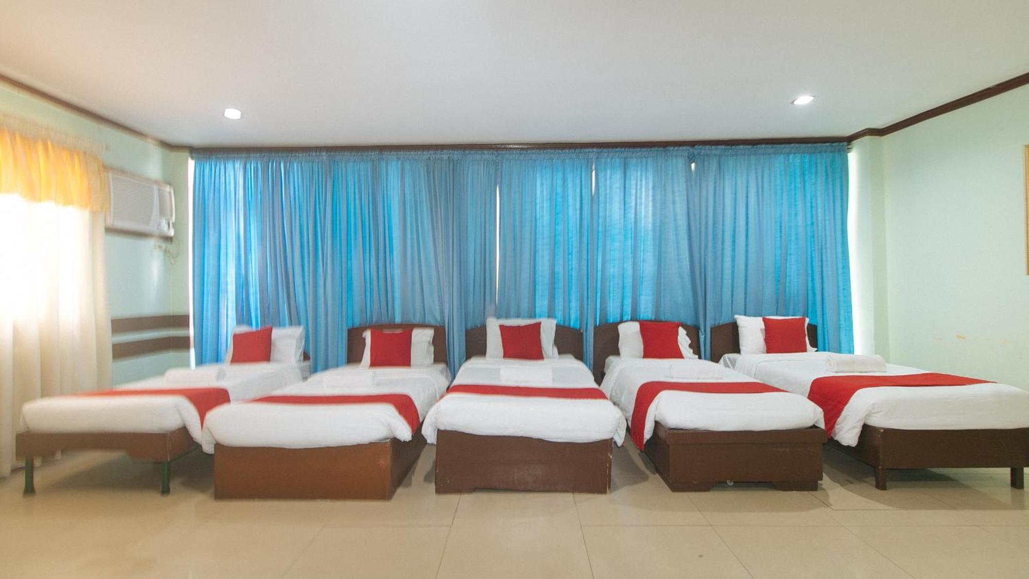 Reddoorz At Maanyag Pension House Mandaue Cebu Kültér fotó