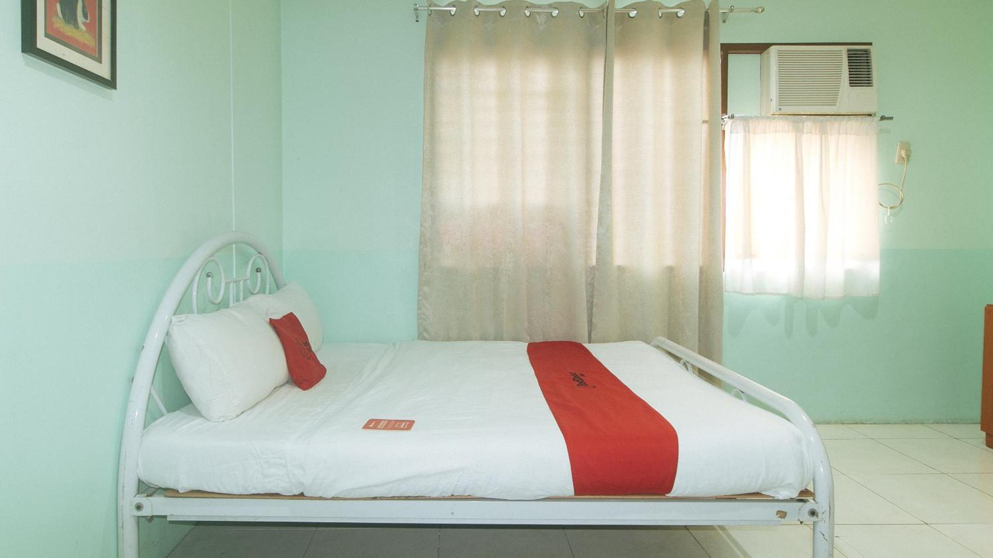 Reddoorz At Maanyag Pension House Mandaue Cebu Kültér fotó