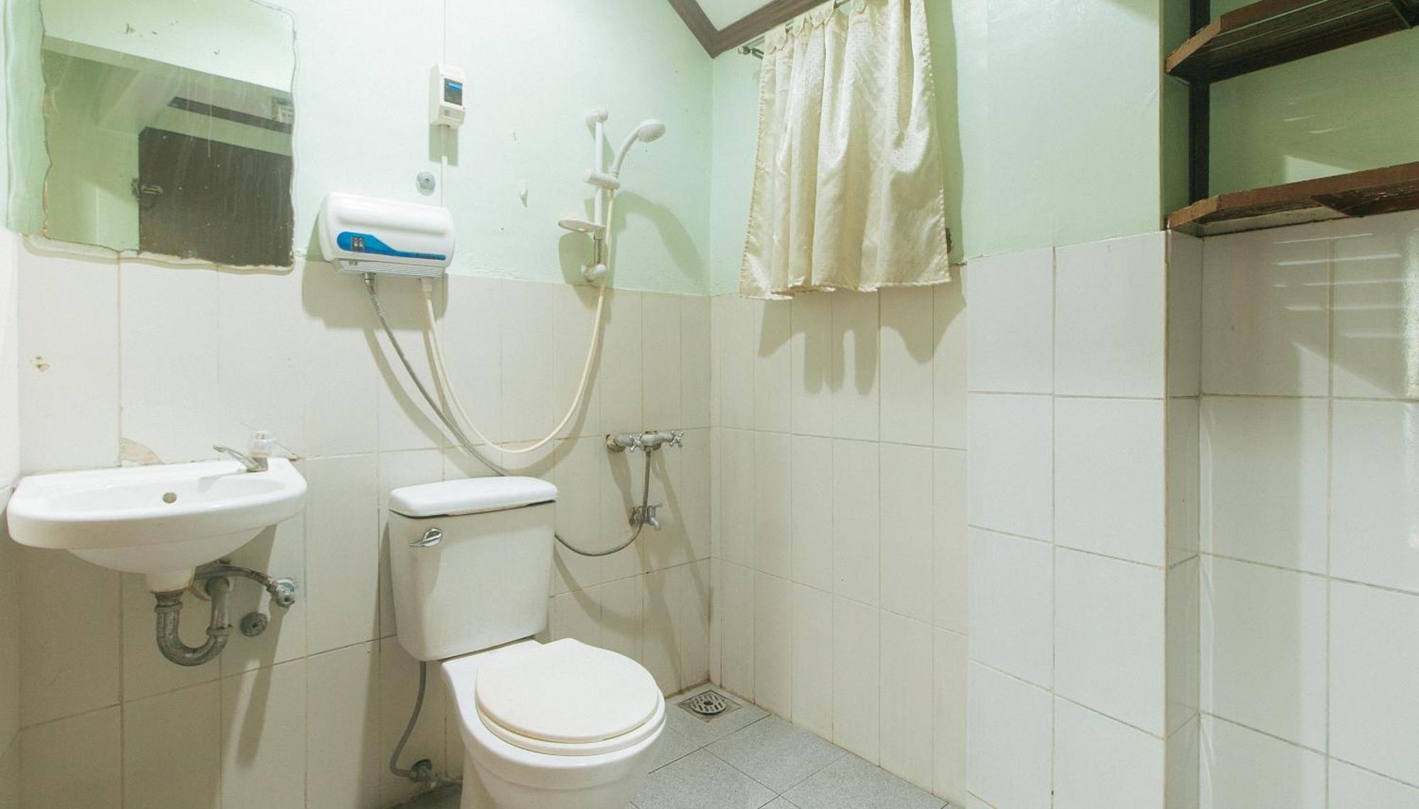 Reddoorz At Maanyag Pension House Mandaue Cebu Kültér fotó