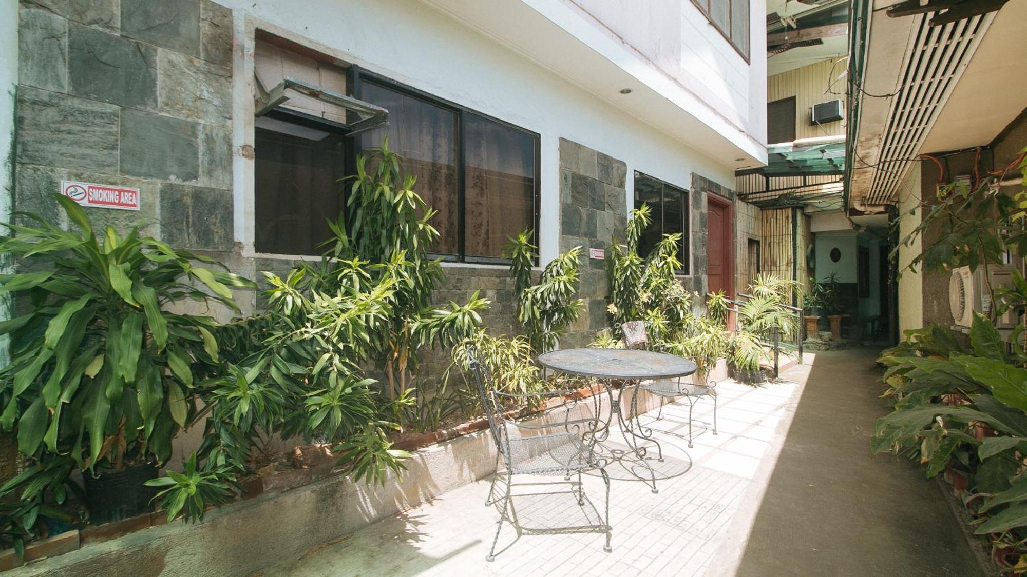Reddoorz At Maanyag Pension House Mandaue Cebu Kültér fotó
